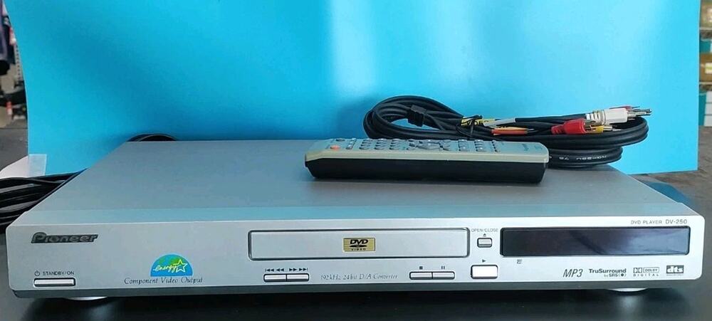 Pioneer DV-250 DVD CD Player Silver Bundle w/ Remote, & RCA Cables Tested